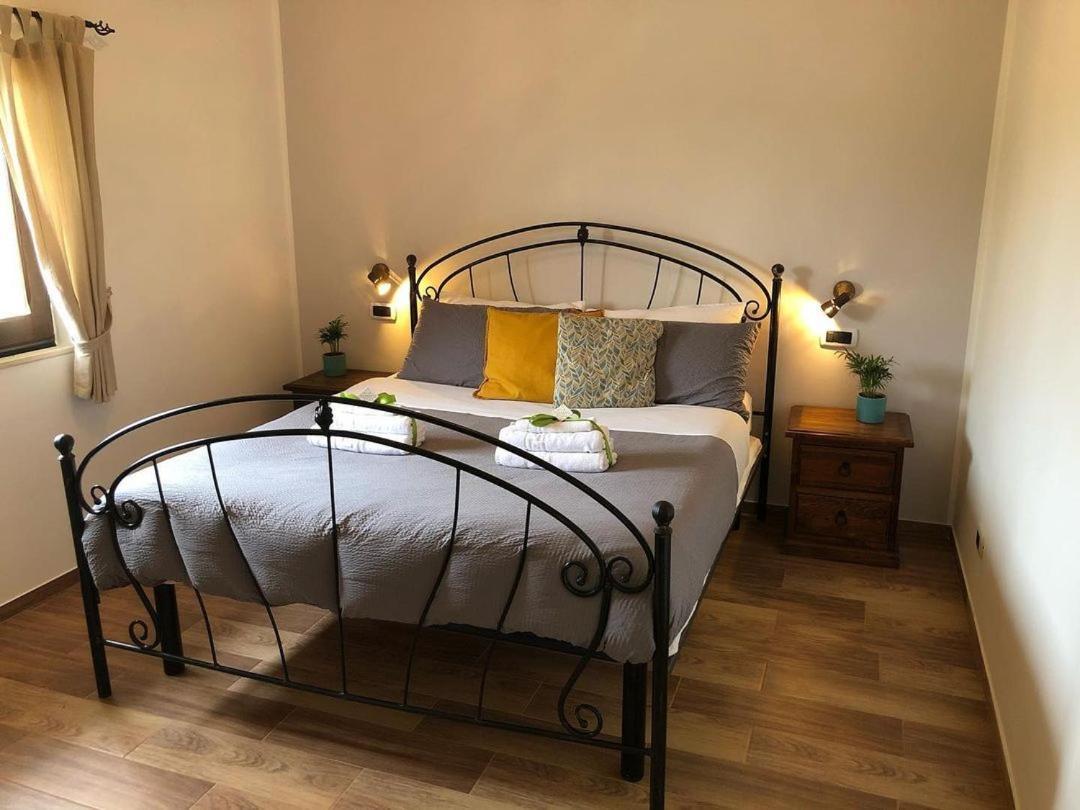 Mandorla Amara Bed & Breakfast 3*