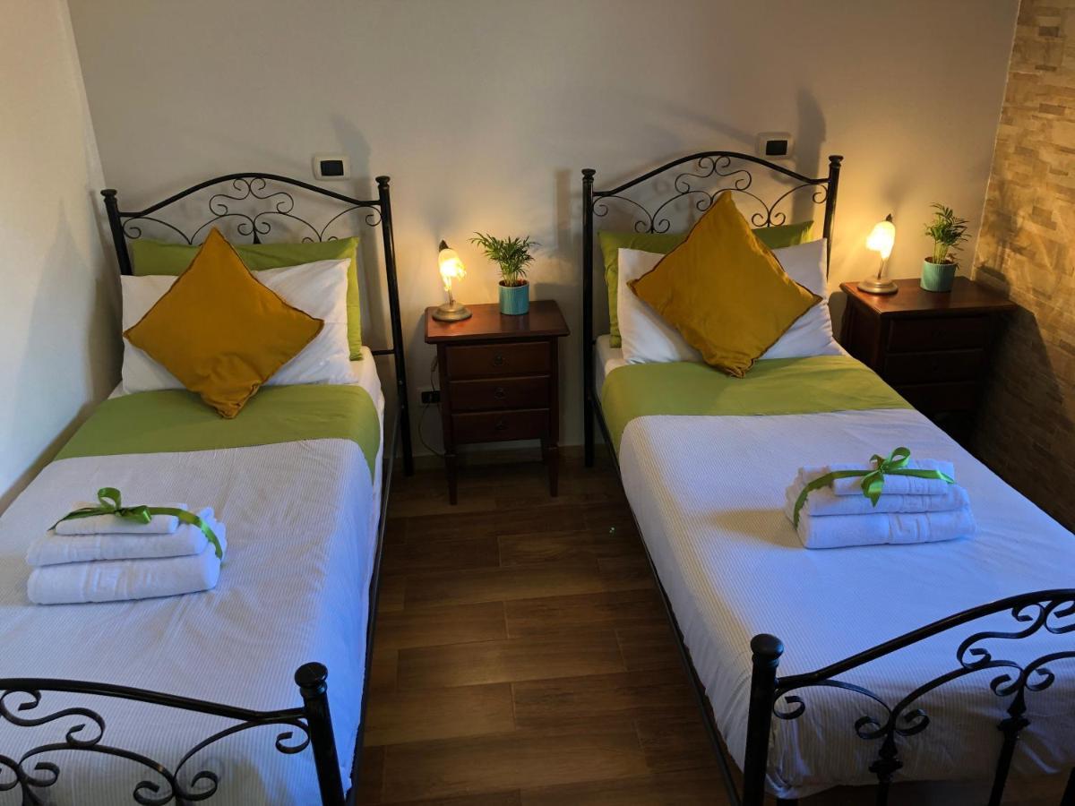 Mandorla Amara Bed & Breakfast